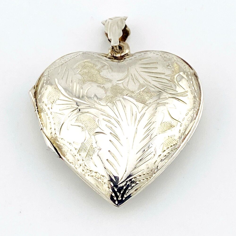 Large Engraved Sterling Silver Puffy Heart Locket Photo Pendant Vintage 925